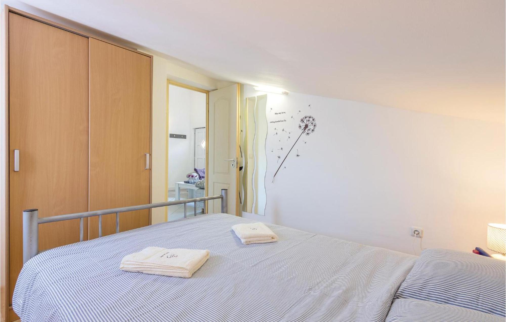 Amazing Apartment In Medulin With Wifi Esterno foto