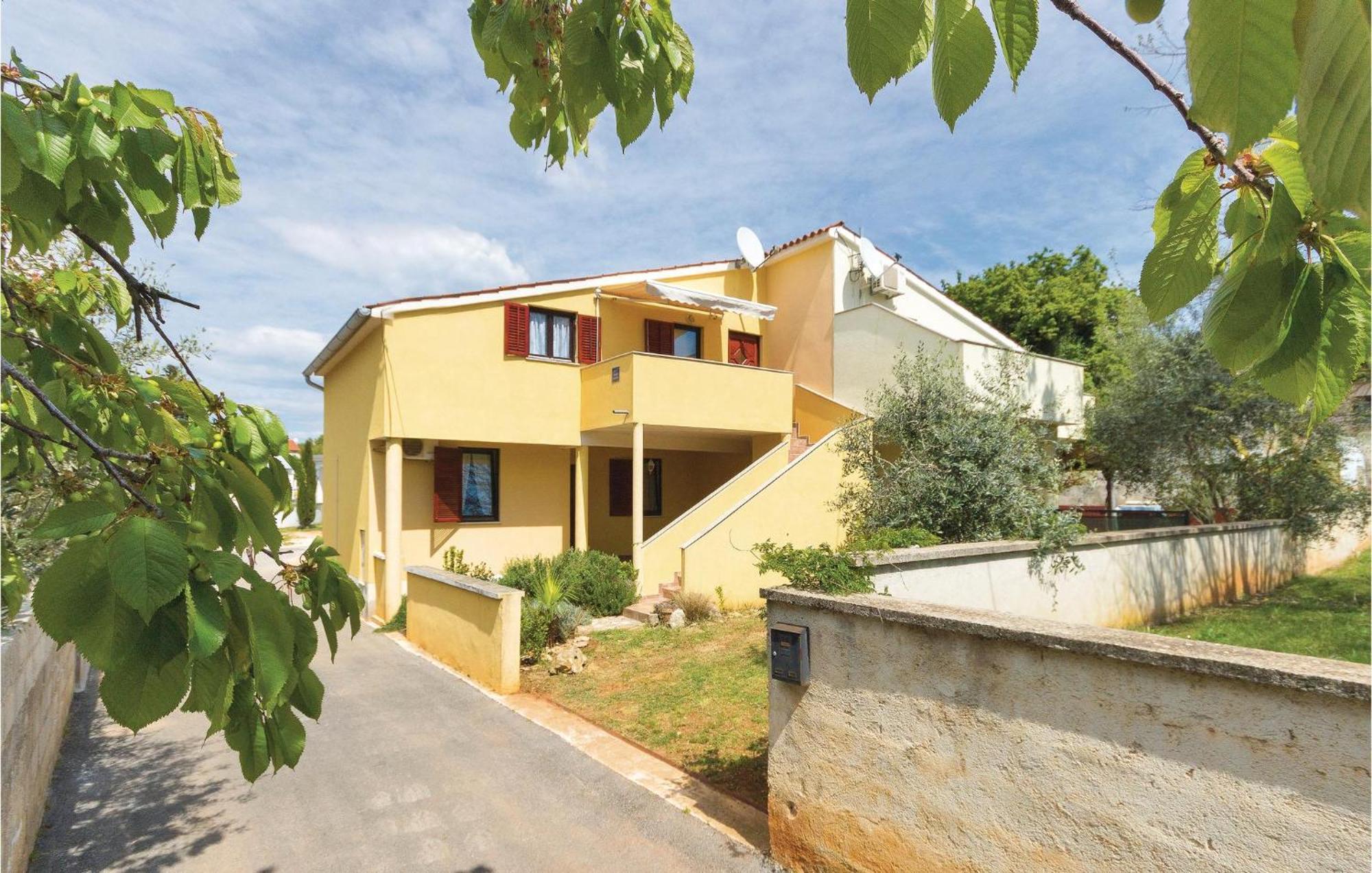 Amazing Apartment In Medulin With Wifi Esterno foto